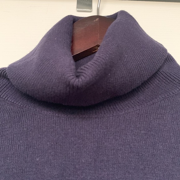 H&M | Navy Ribbed Turtleneck Sz S - Picture 5 of 6